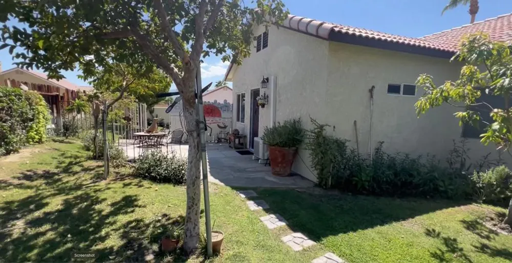 31478 Robert Road Thousand Palms, CA 92276