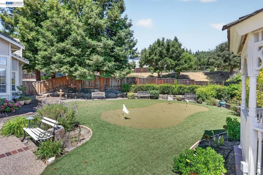 8257 Brittany Dr Dublin, CA 94568