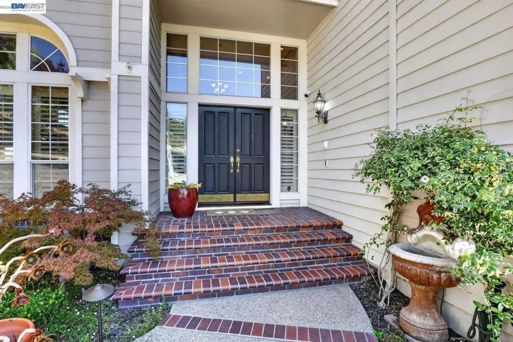 8257 Brittany Dr Dublin, CA 94568