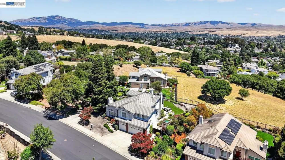 8257 Brittany Dr Dublin, CA 94568
