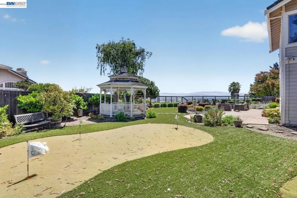8257 Brittany Dr Dublin, CA 94568