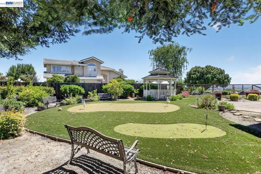 8257 Brittany Dr Dublin, CA 94568