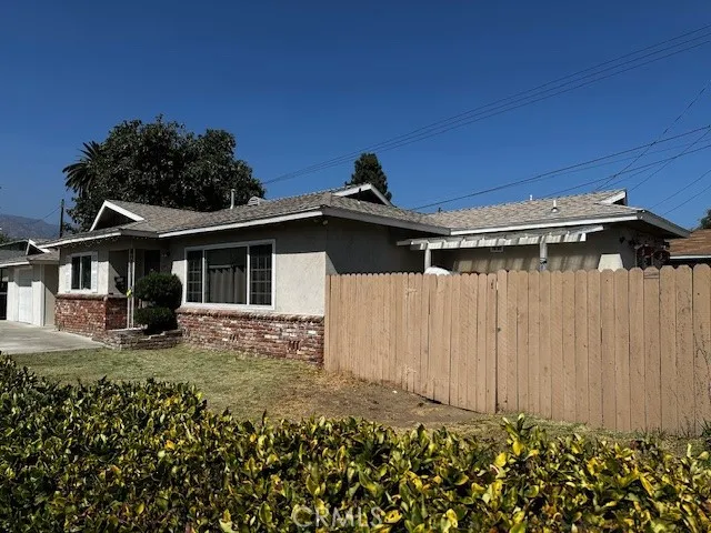 9832 E Lemon Arcadia, CA 91007