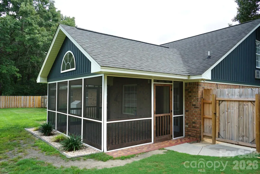 1035 Waterway Drive Sumter, SC 29154