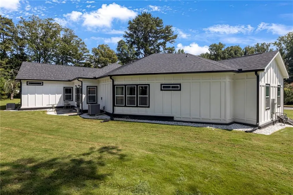 2535 Octavia Lane Marietta, GA 30062