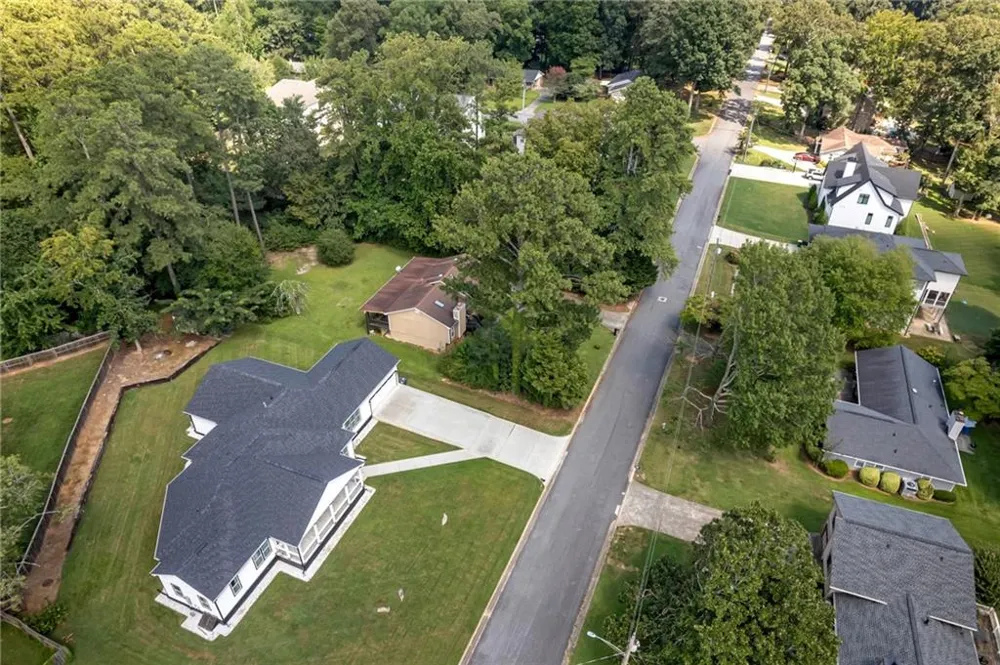 2535 Octavia Lane Marietta, GA 30062