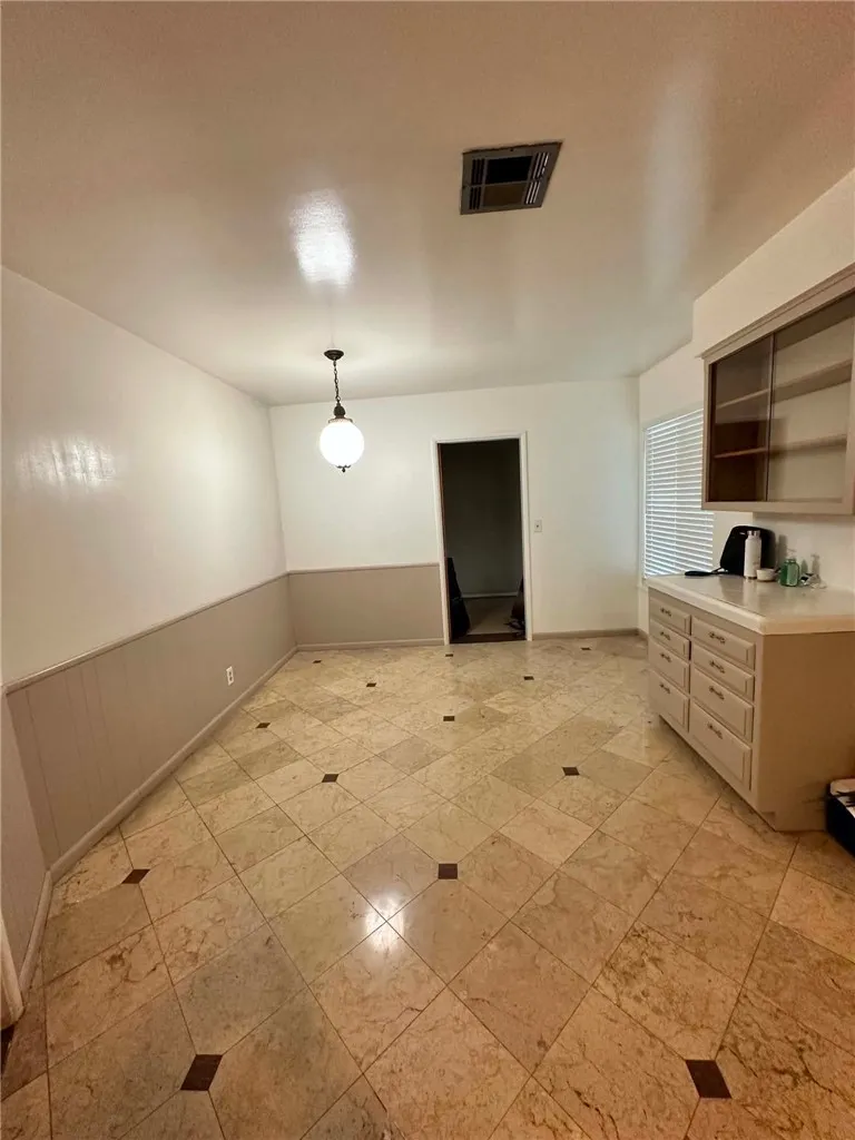 17458 Fontlee Lane Fontana, CA 92335