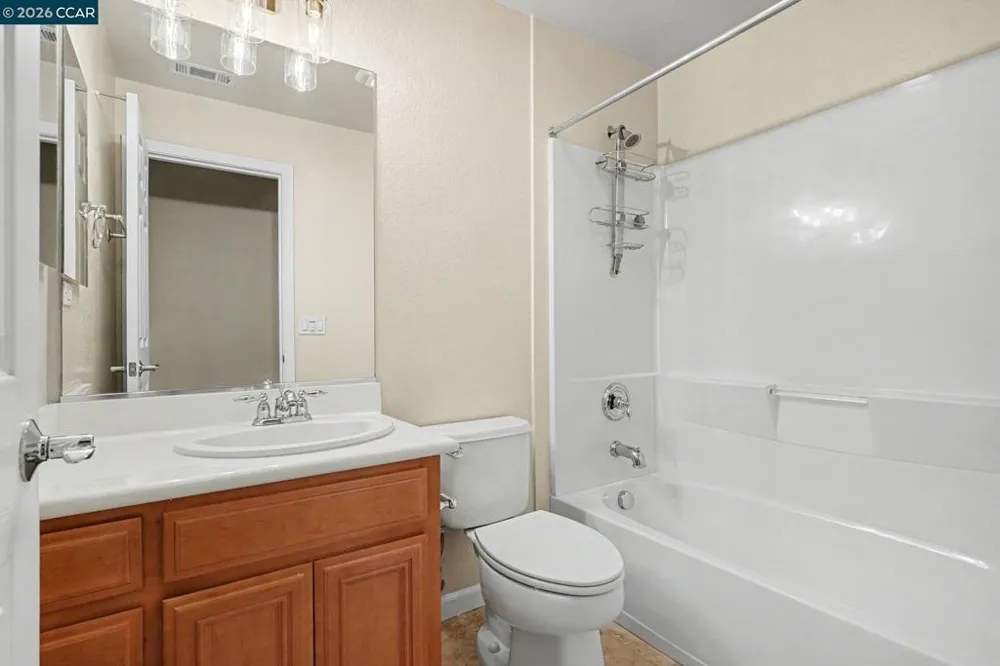 173 Heligan Ln #2 Livermore, CA 94551