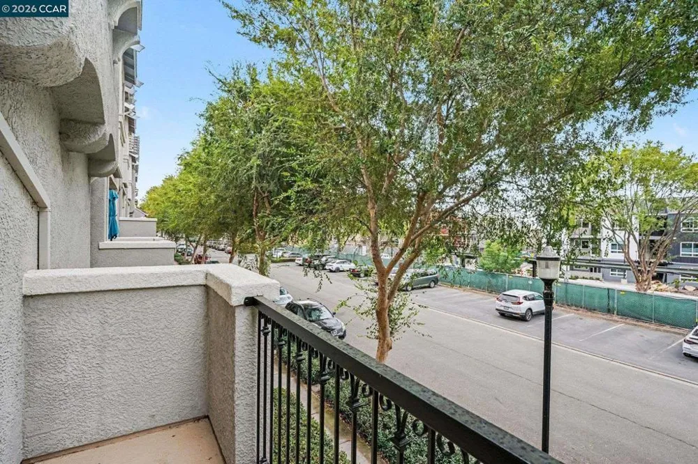 173 Heligan Ln #2 Livermore, CA 94551