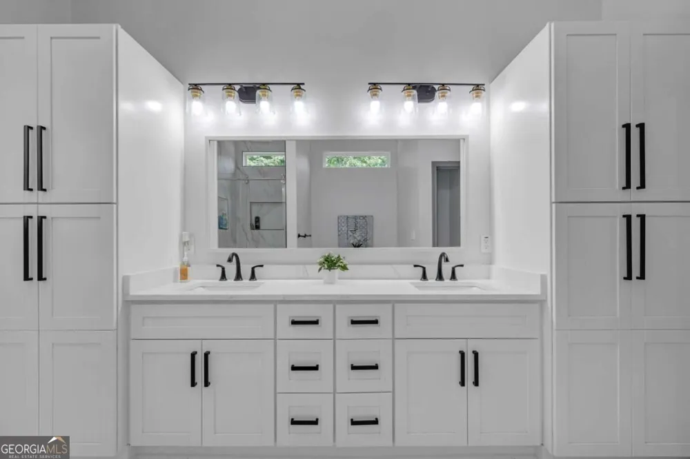 2535 Octavia LN Marietta, GA 30062