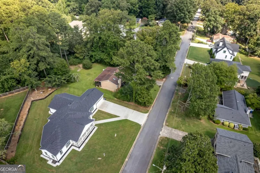 2535 Octavia LN Marietta, GA 30062