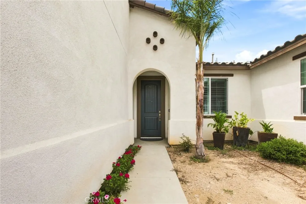 3505 W Poppet San Bernardino, CA 92407