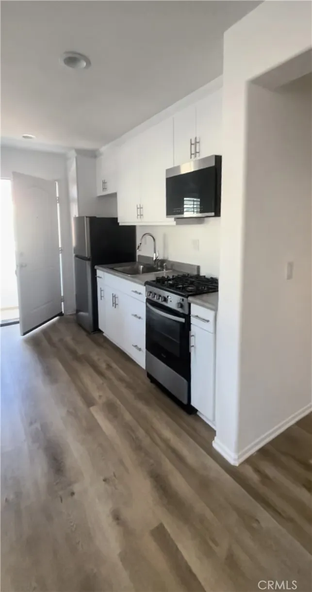 3505 W Poppet San Bernardino, CA 92407