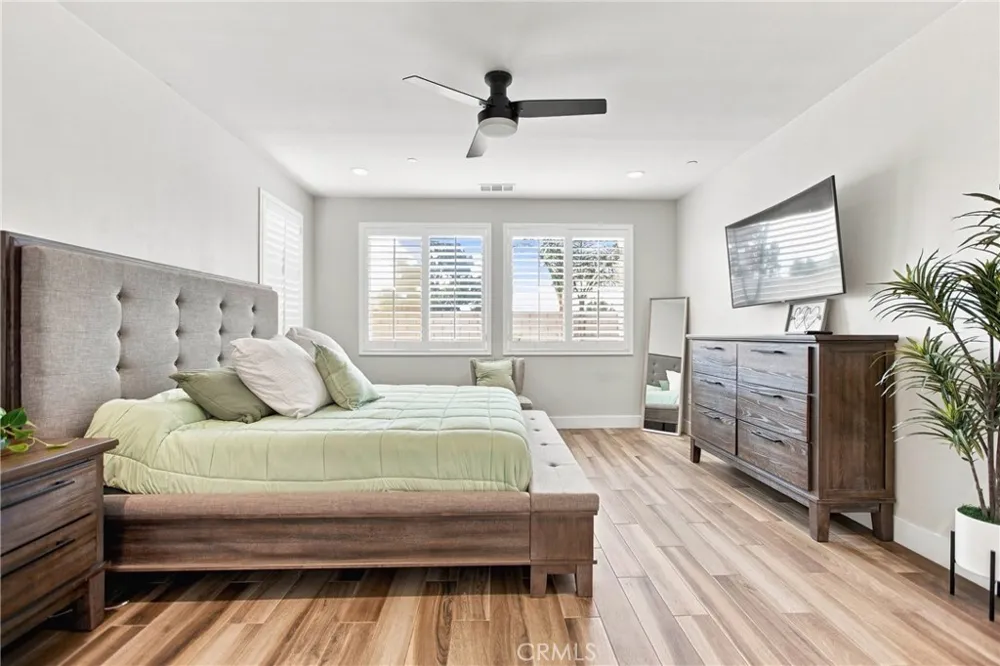 3505 W Poppet San Bernardino, CA 92407