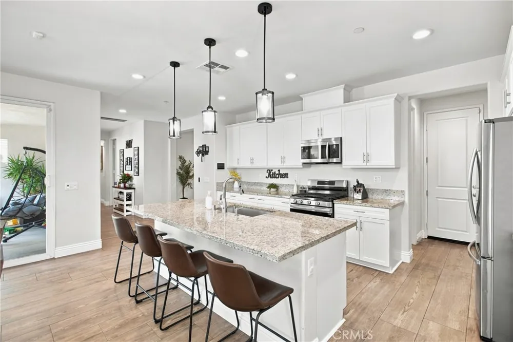 3505 W Poppet San Bernardino, CA 92407