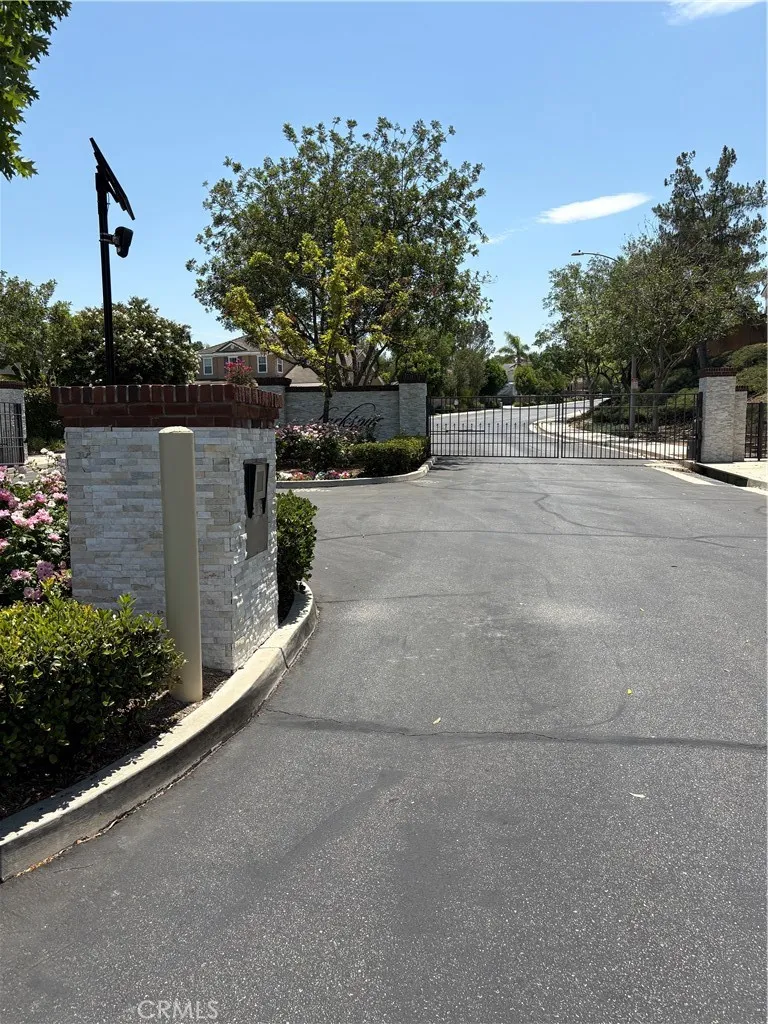 17115 Noble View Circle Riverside, CA 92503