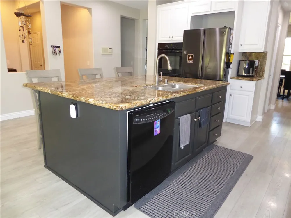 17115 Noble View Circle Riverside, CA 92503