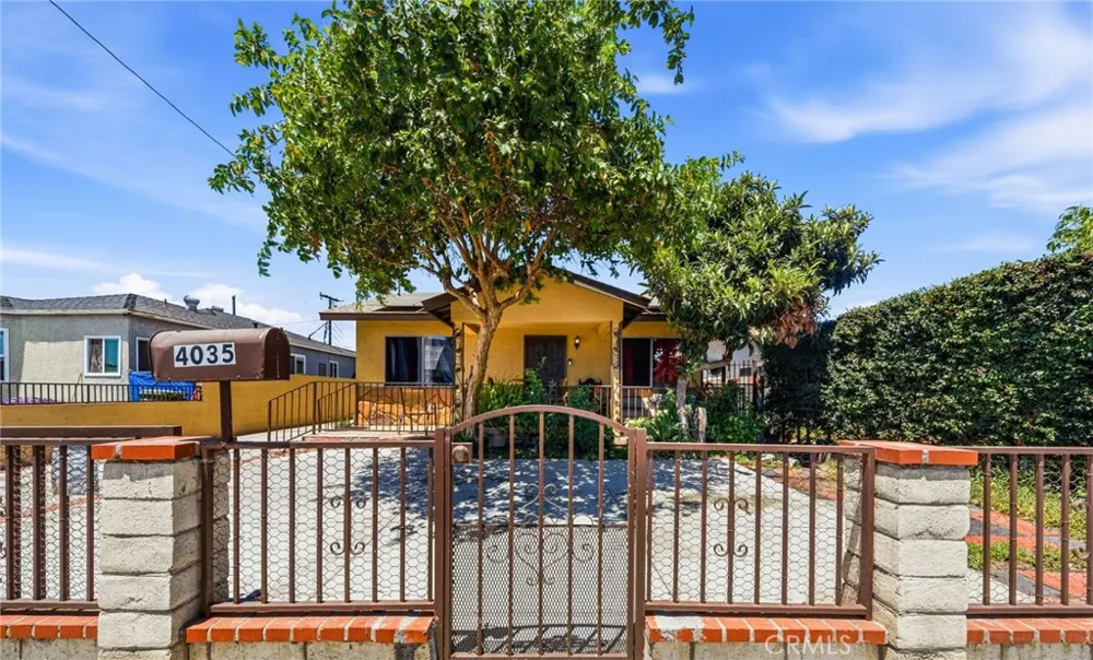 4035 Beck Bell, CA 90201