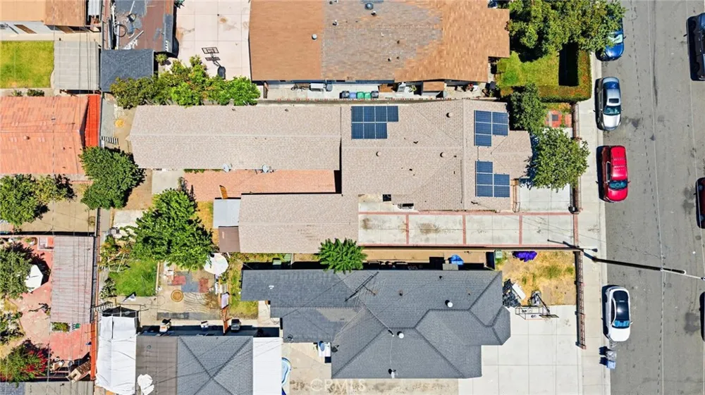 4035 Beck Bell, CA 90201