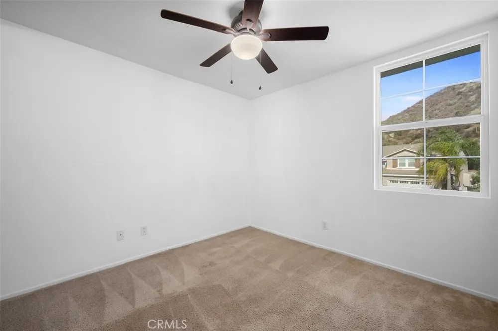 29511 Dana Court Canyon Country, CA 91387