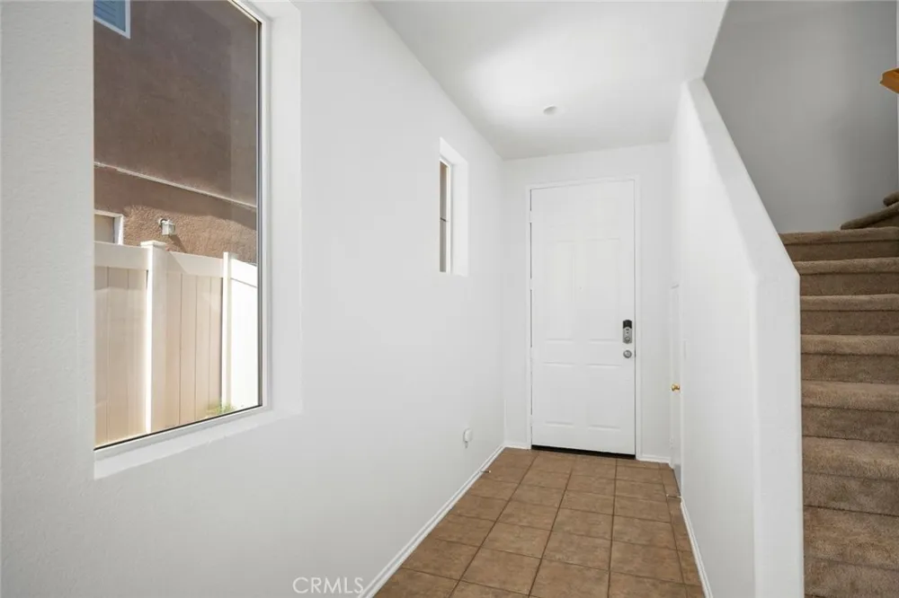 29511 Dana Court Canyon Country, CA 91387