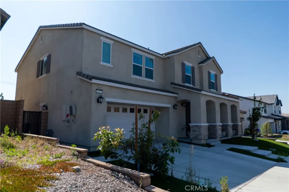5007 Bay Laurel Fontana, CA 92336