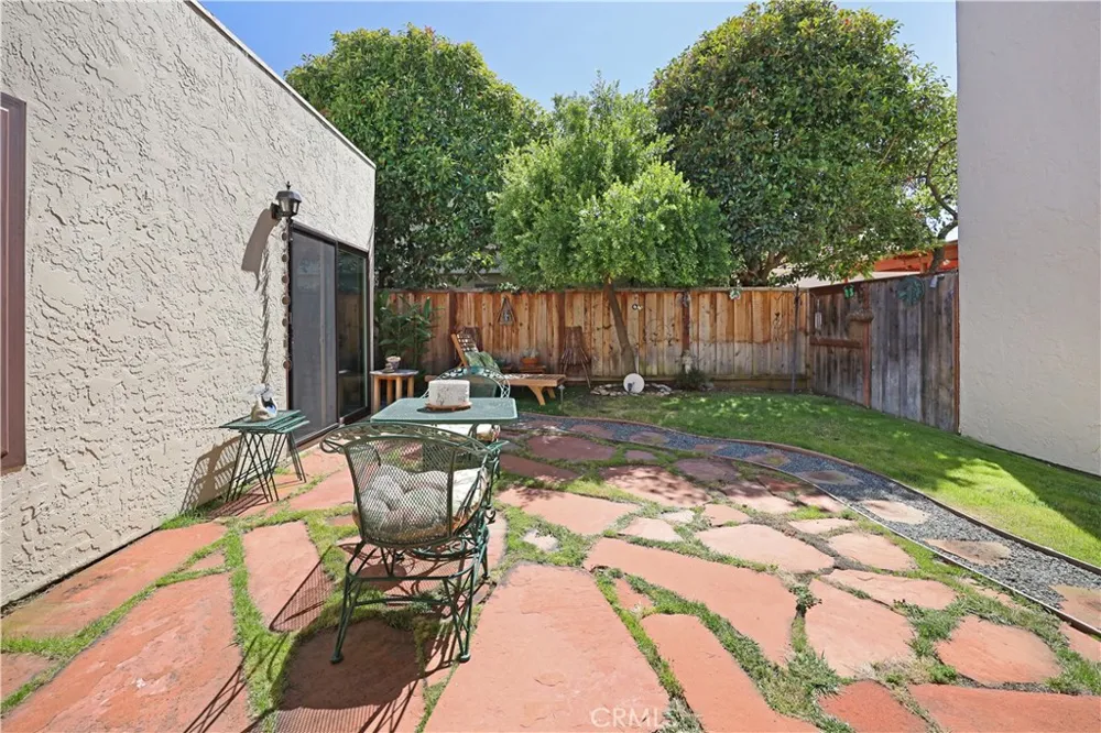 31 Cadiz Circle Redwood City, CA 94065