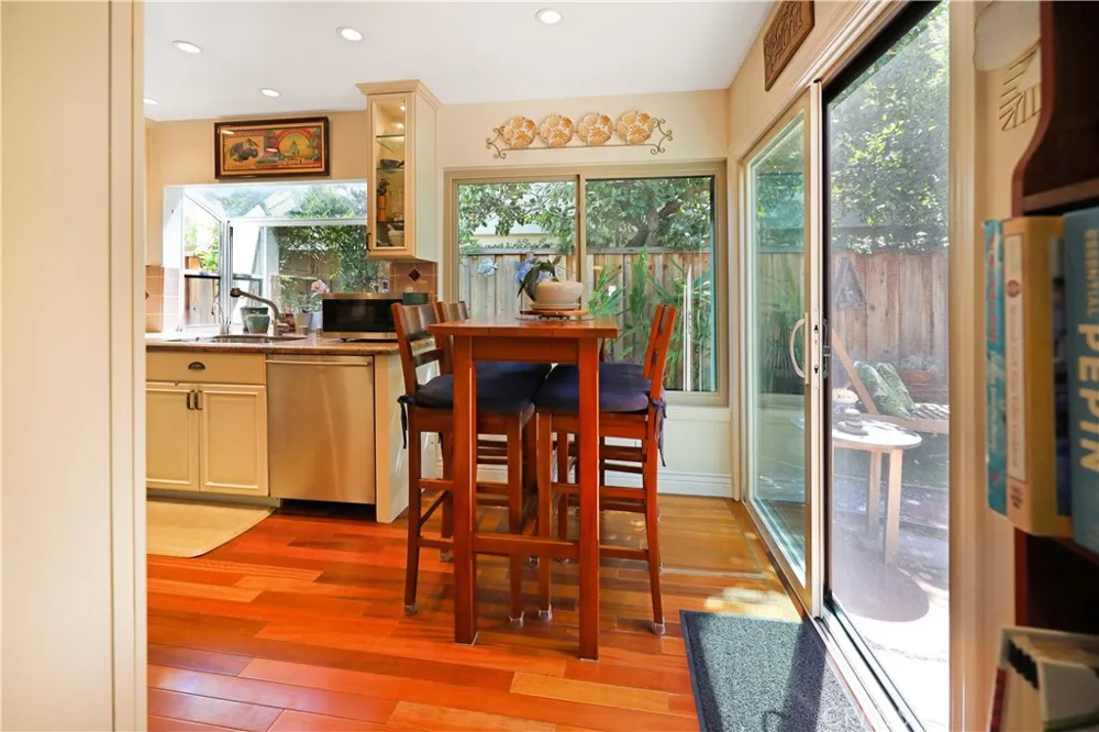 31 Cadiz Circle Redwood City, CA 94065