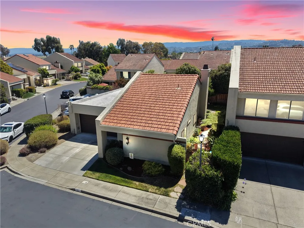 31 Cadiz Circle Redwood City, CA 94065