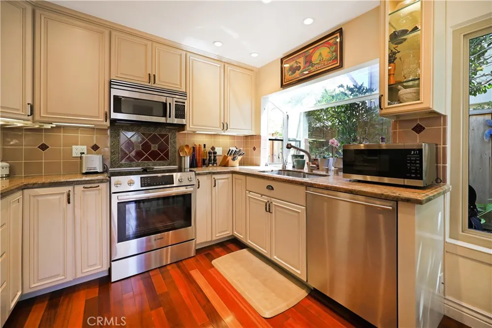 31 Cadiz Circle Redwood City, CA 94065