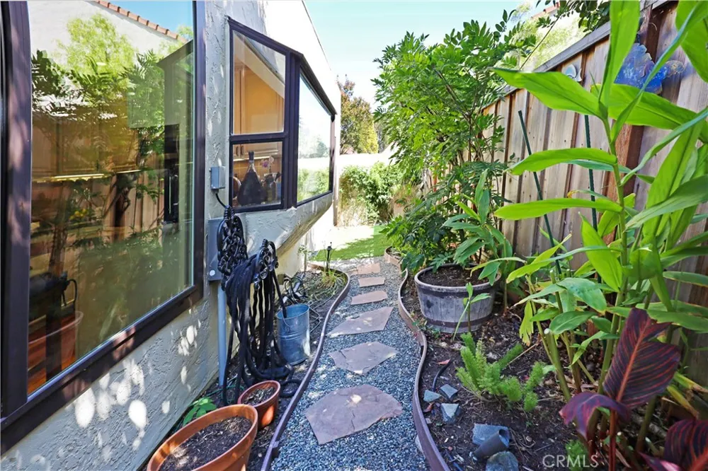 31 Cadiz Circle Redwood City, CA 94065