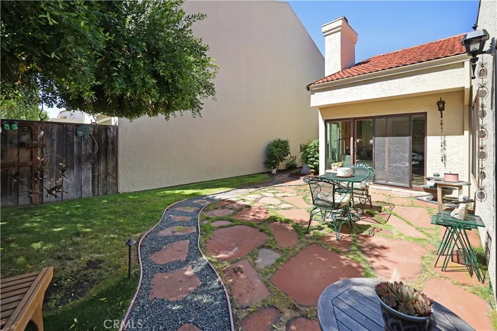 31 Cadiz Circle Redwood City, CA 94065