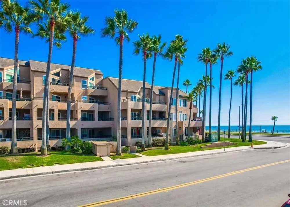 1200 Pacific Coast #230 Huntington Beach, CA 92648