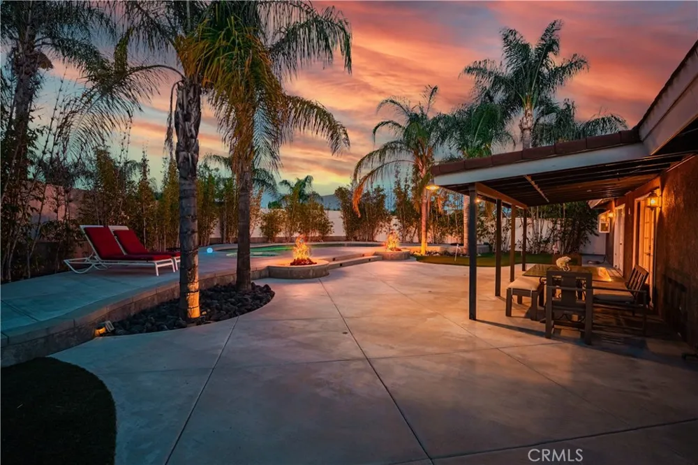 30044 Little Harbor Drive Canyon Lake, CA 92587