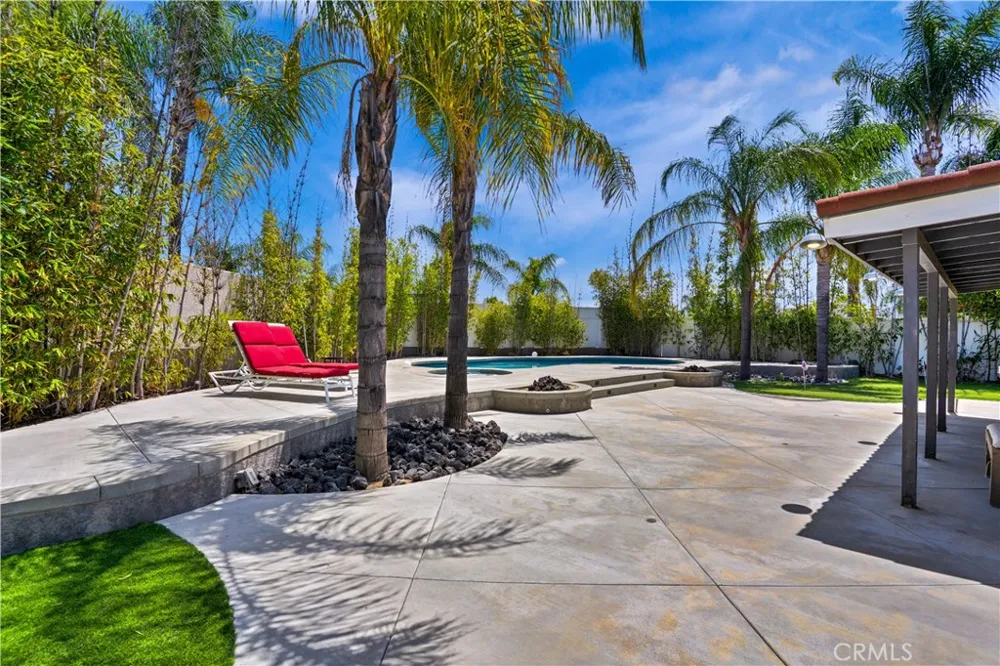 30044 Little Harbor Drive Canyon Lake, CA 92587