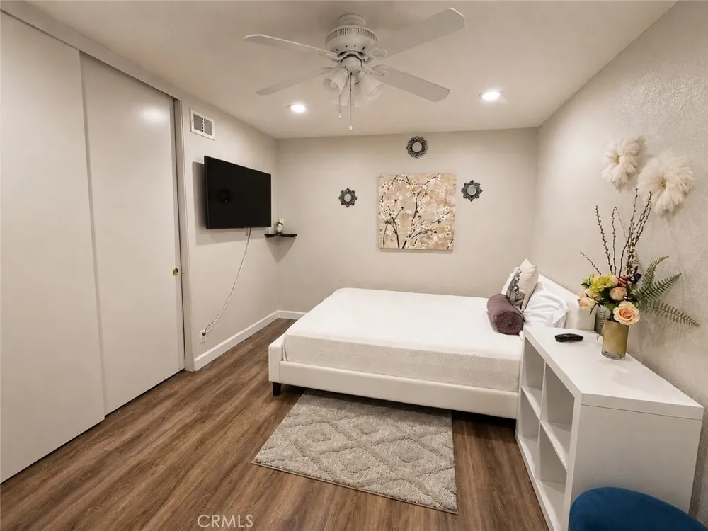 27841 Siruela Mission Viejo, CA 92692