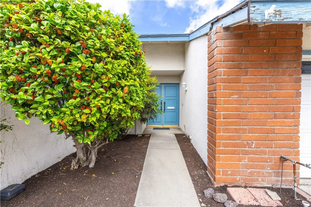 6320 Topaz Street Rancho Cucamonga, CA 91701