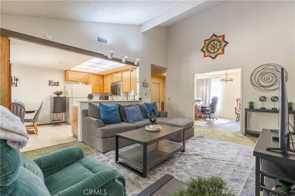 6320 Topaz Street Rancho Cucamonga, CA 91701