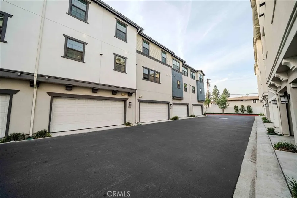 6918 Crimson Buena Park, CA 90621