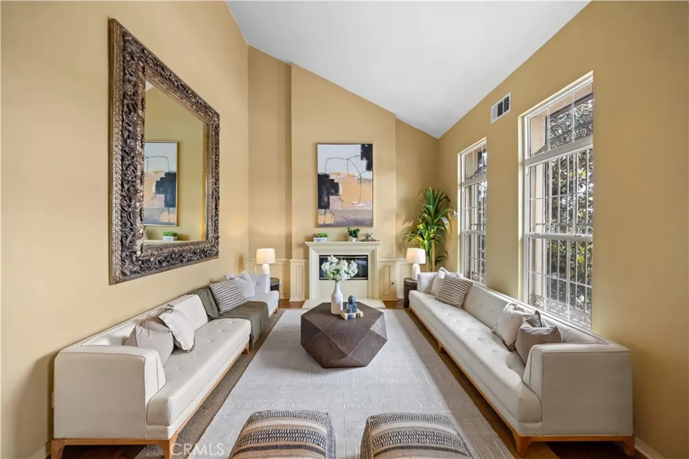 829 Kingsford Monterey Park, CA 91754