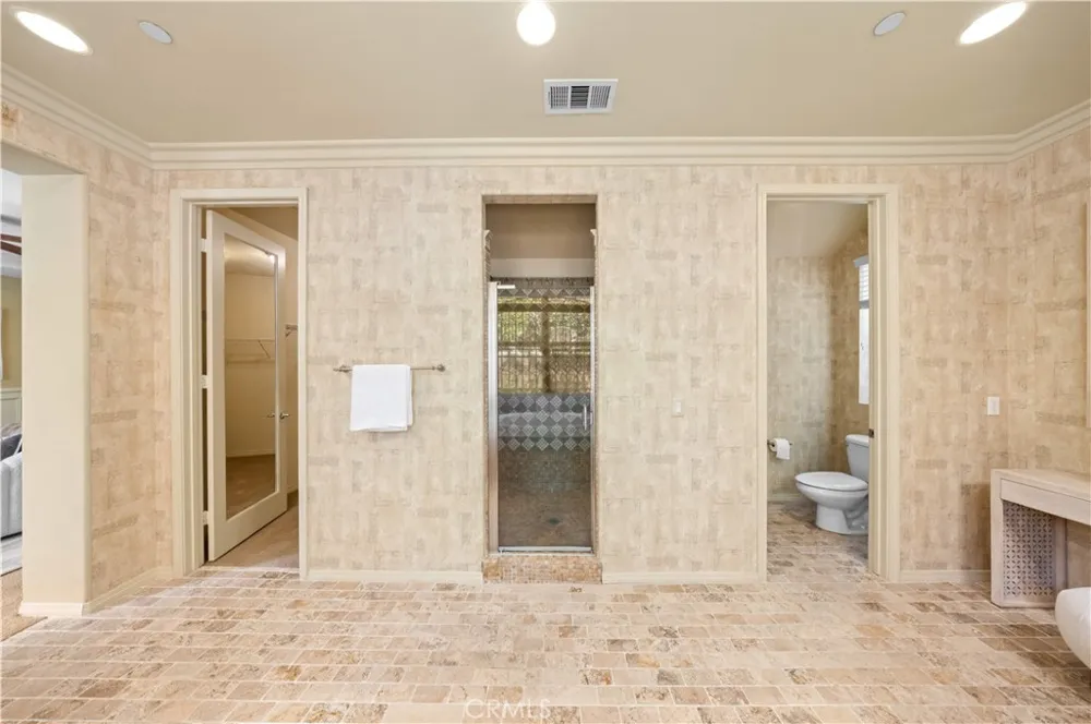 829 Kingsford Monterey Park, CA 91754