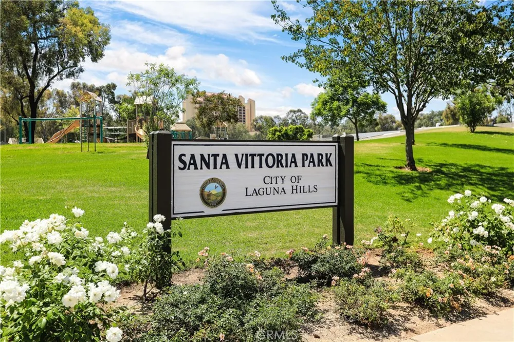 22121 Padova Laguna Hills, CA 92653