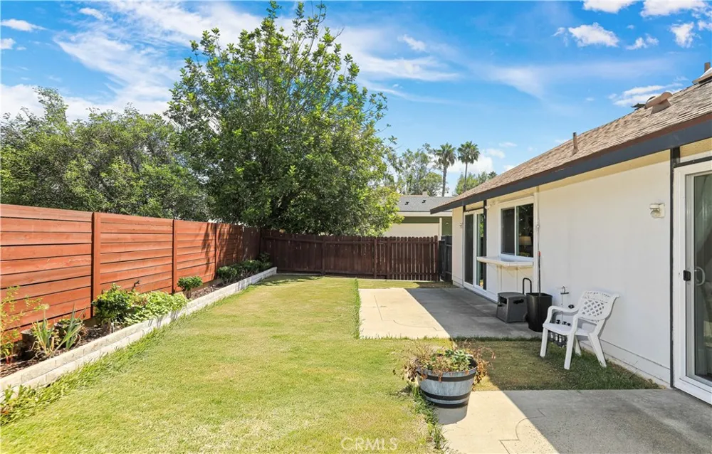 22121 Padova Laguna Hills, CA 92653