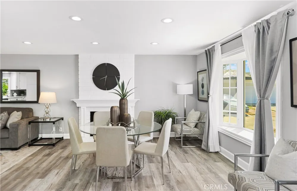 22121 Padova Laguna Hills, CA 92653