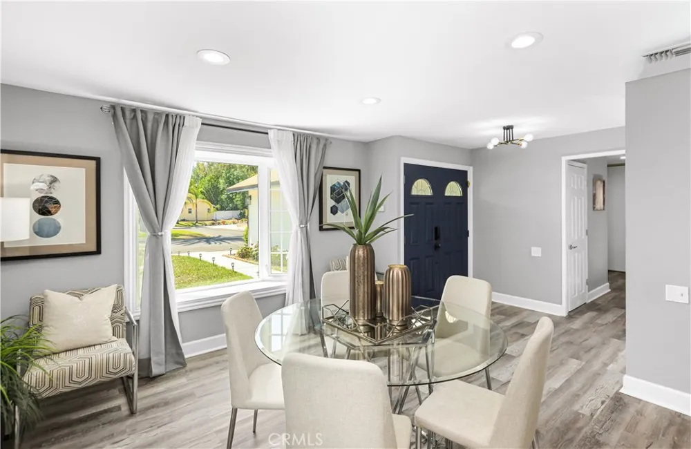 22121 Padova Laguna Hills, CA 92653