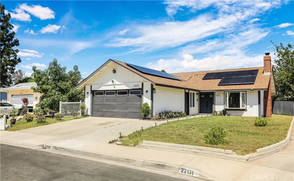 22121 Padova Laguna Hills, CA 92653
