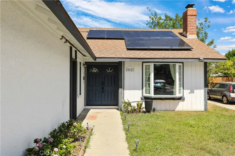 22121 Padova Laguna Hills, CA 92653