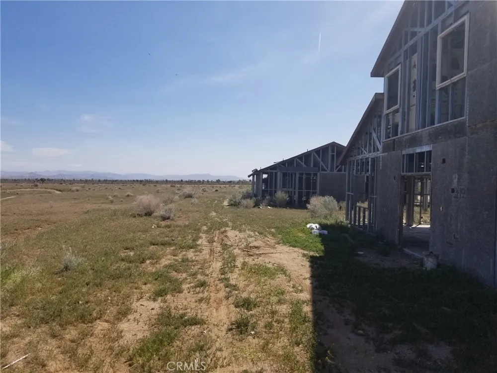 1 Olivine Dr. Victorville, CA 92392