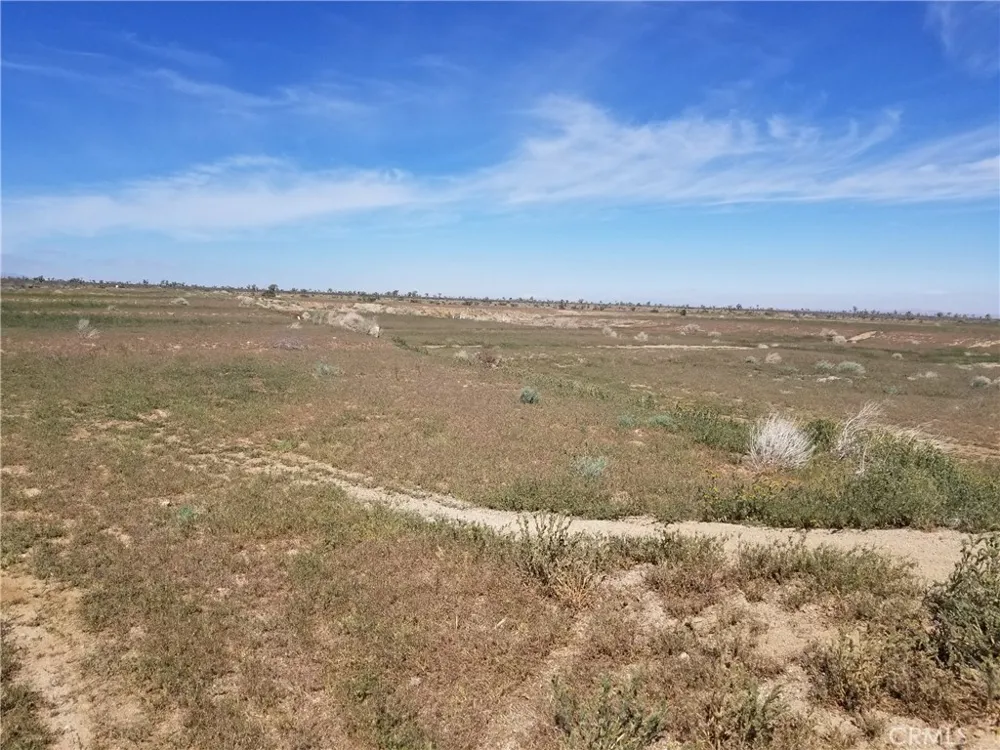 1 Olivine Dr. Victorville, CA 92392