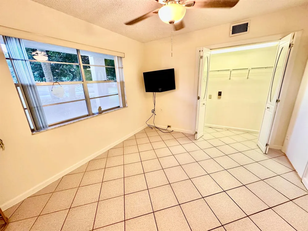 4502 Martinique Way #B1 Coconut Creek, FL 33066